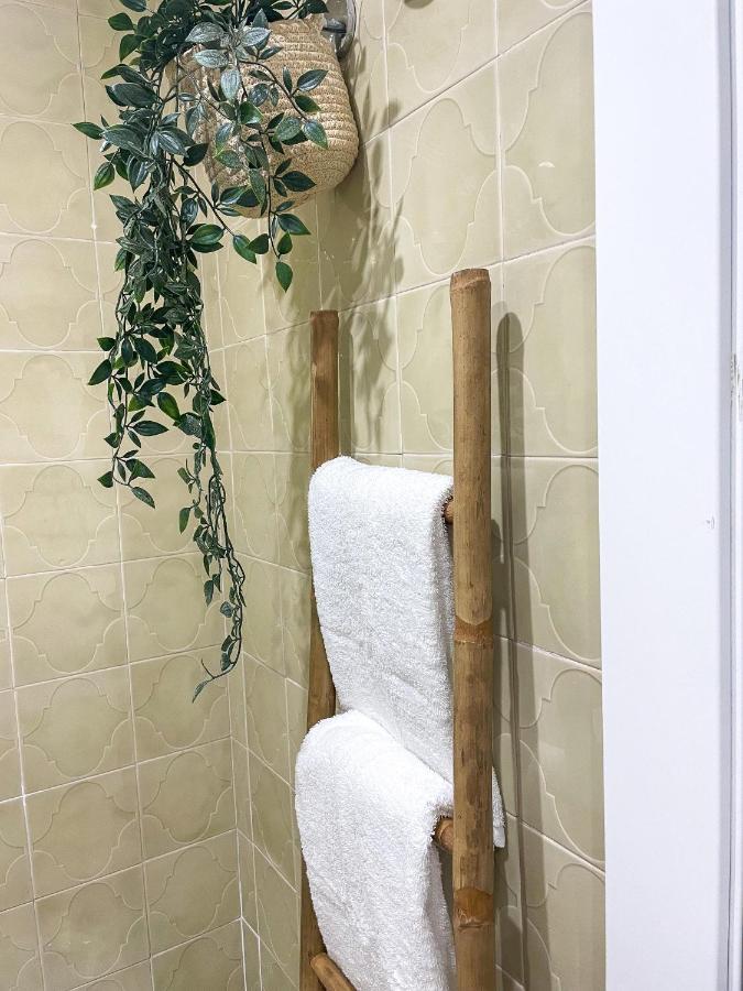 H&H Suite El Mirlo Γρανάδα Εξωτερικό φωτογραφία